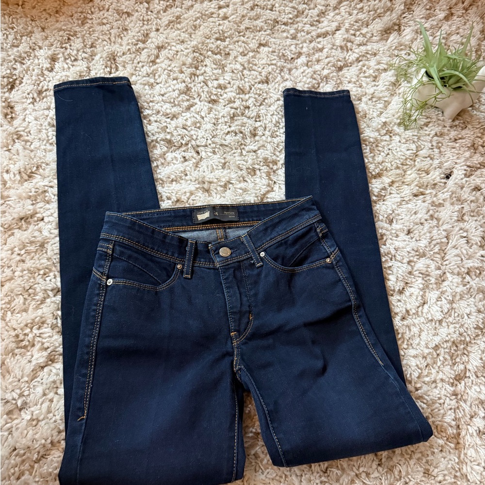 Levi's Women's Dark Blue cute solid stitching Skinny Jeans - Picture 3 of 8